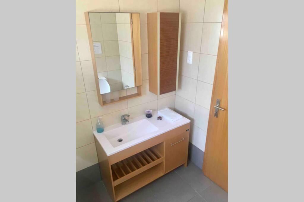 Apartamento Vista Do Mar B Ribeira Quente ภายนอก รูปภาพ